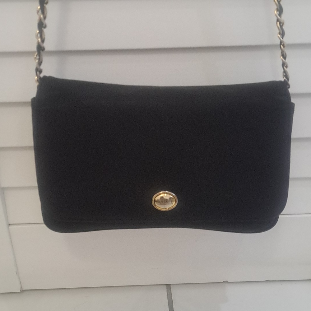 Pretty MONET Authentic Vintage Genuine Leather Purse Great Condition